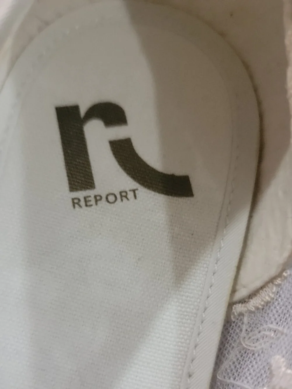 Report White Lace Ballet Flats with Bow